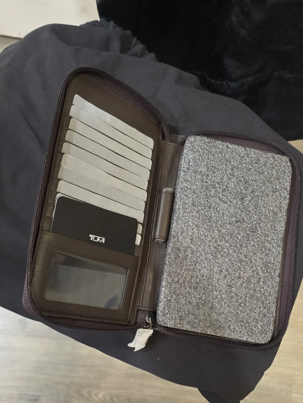 Tumi Horizon SLG Travel Wallet- Brown Smooth